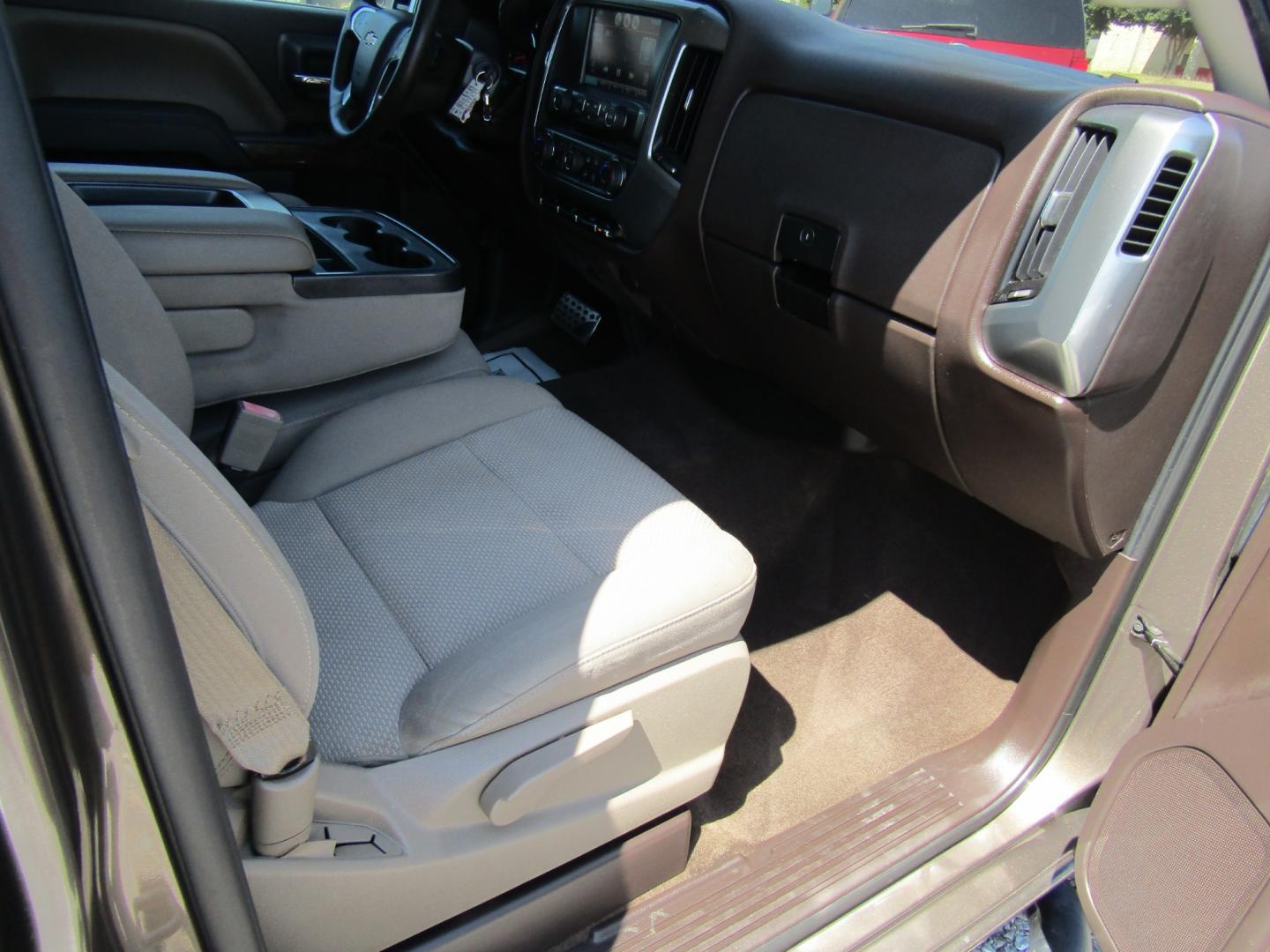 2015 Brown /Tan Chevrolet Silverado 1500 LT Double Cab 2WD (1GCRCRECXFZ) with an 5.3L V8 OHV 16V engine, Automatic transmission, located at 15016 S Hwy 231, Midland City, AL, 36350, (334) 983-3001, 31.306210, -85.495277 - Photo#8